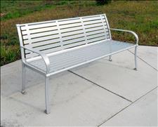 2624-6 Bench with Armrests, powder-coated in Chrome